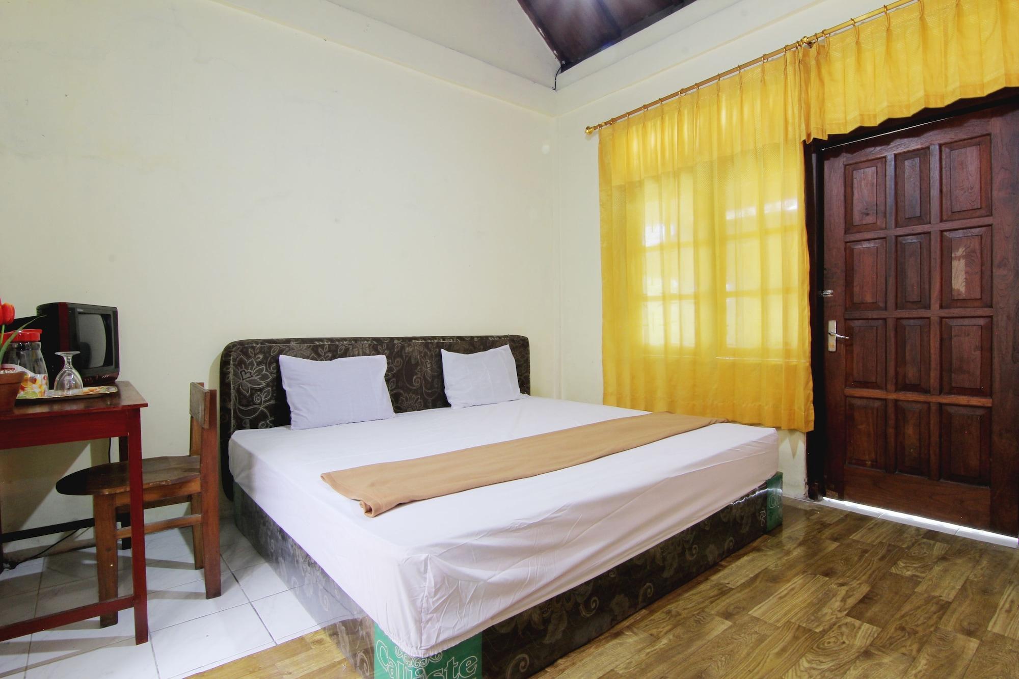 Griya Lowanu Yogyakarta Ngoại thất bức ảnh