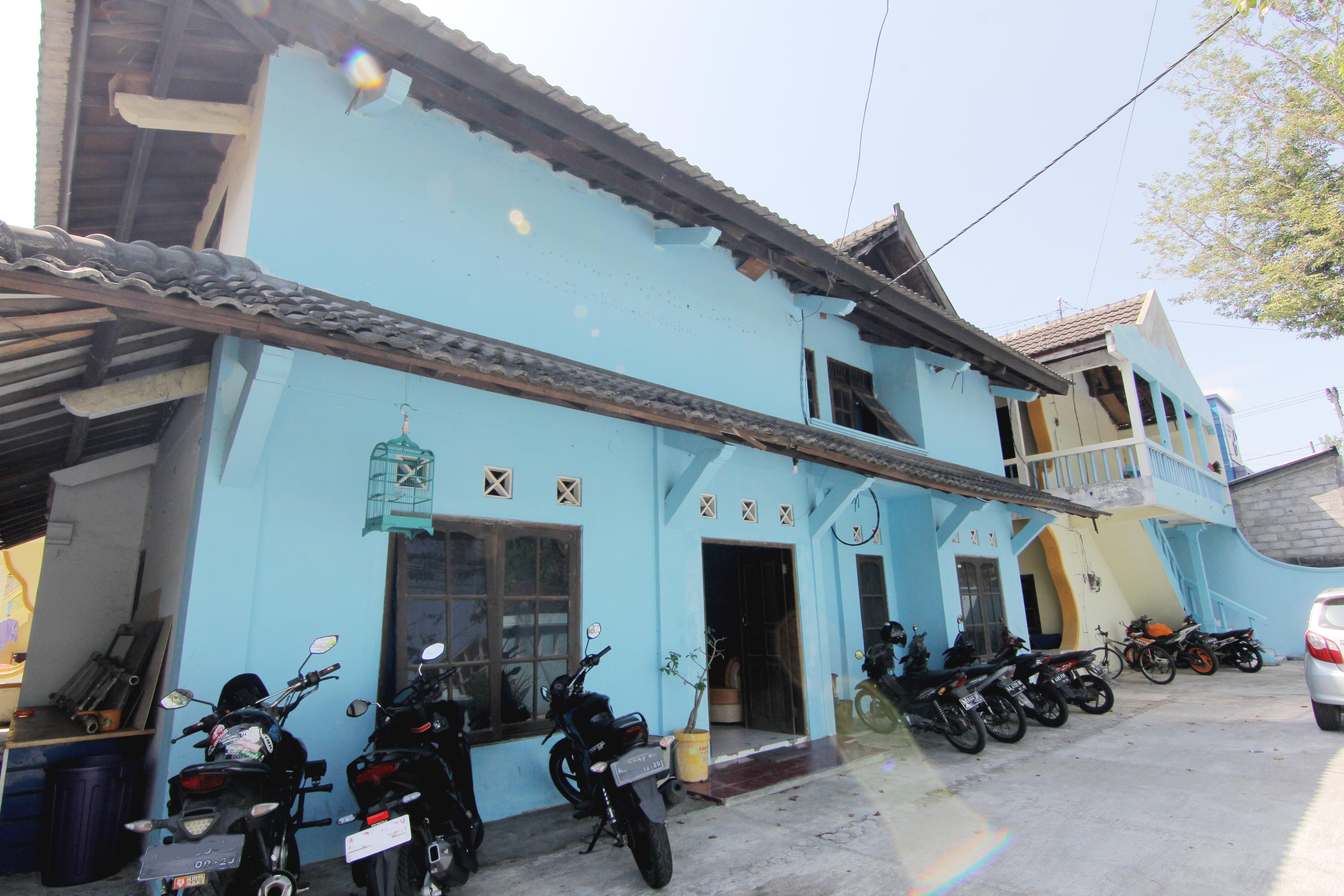 Griya Lowanu Yogyakarta Ngoại thất bức ảnh